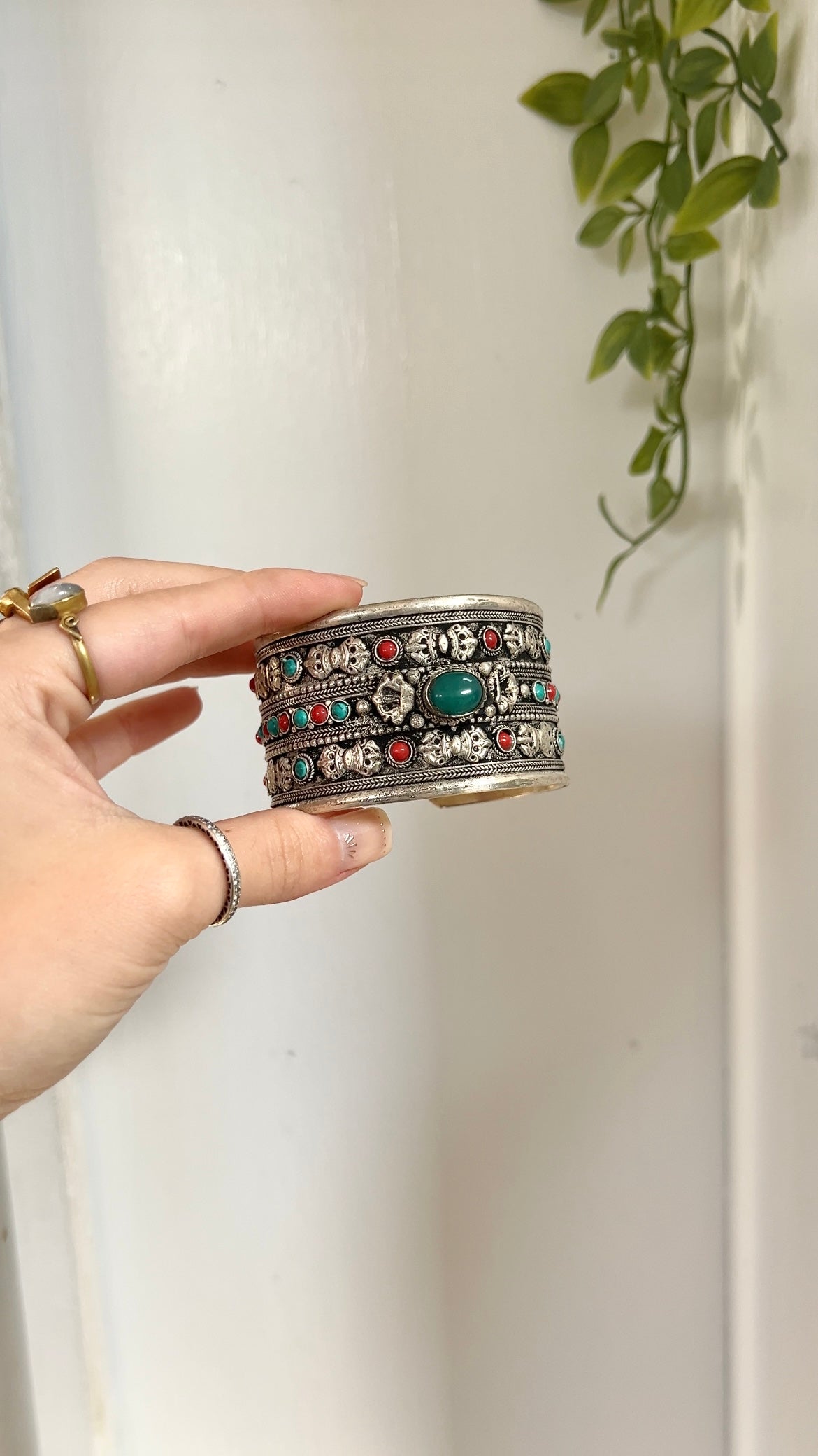 Protection • Cuff