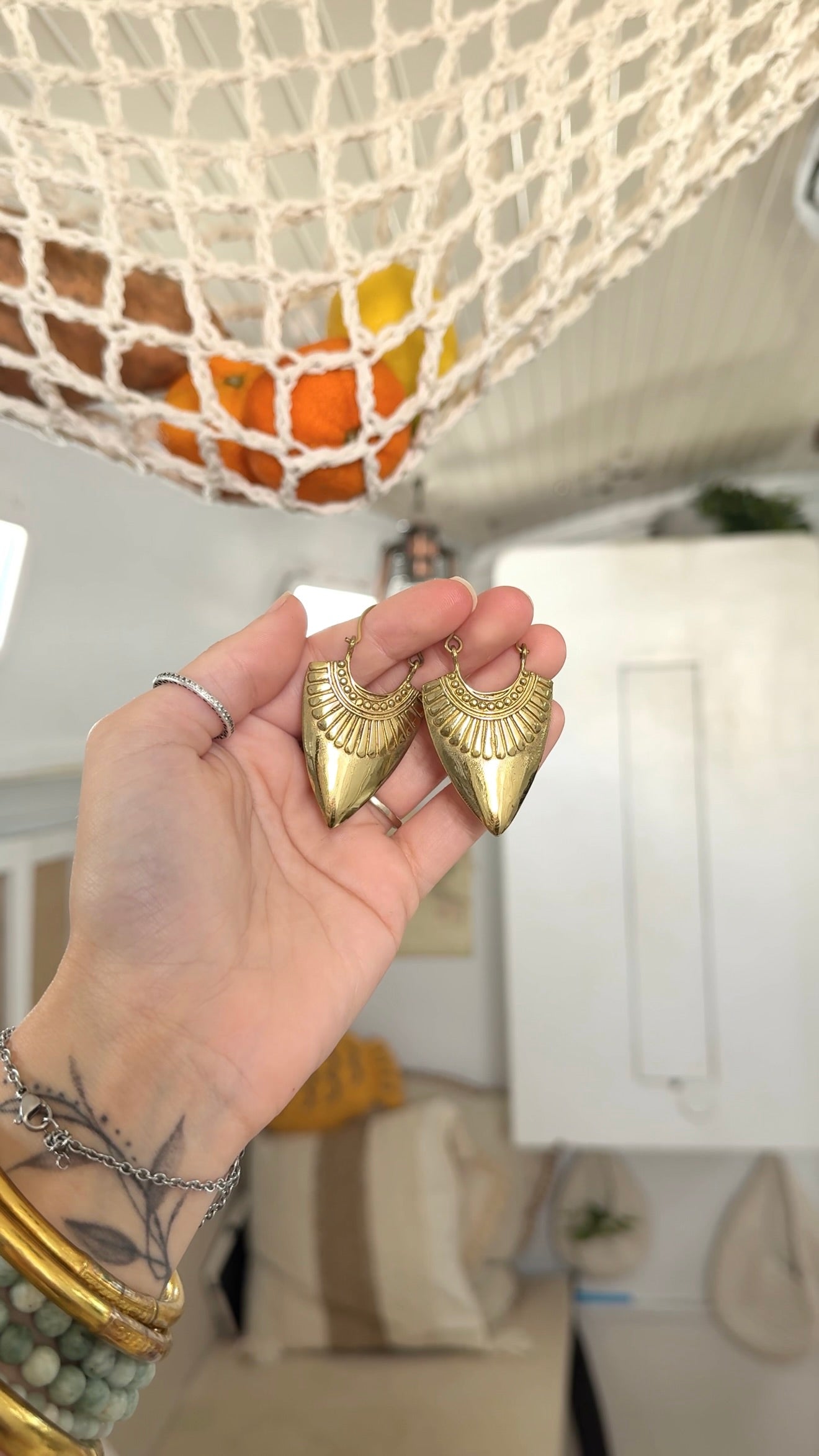 Altar • Hoops