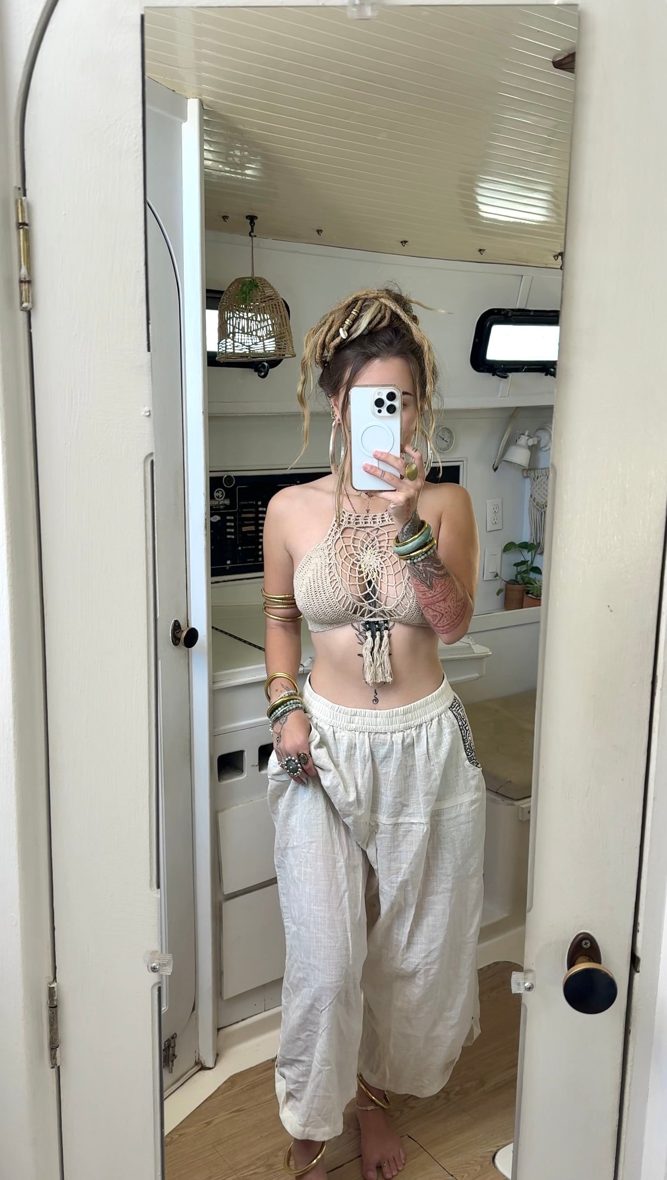 Sand dollar • Adjustable Crochet Top