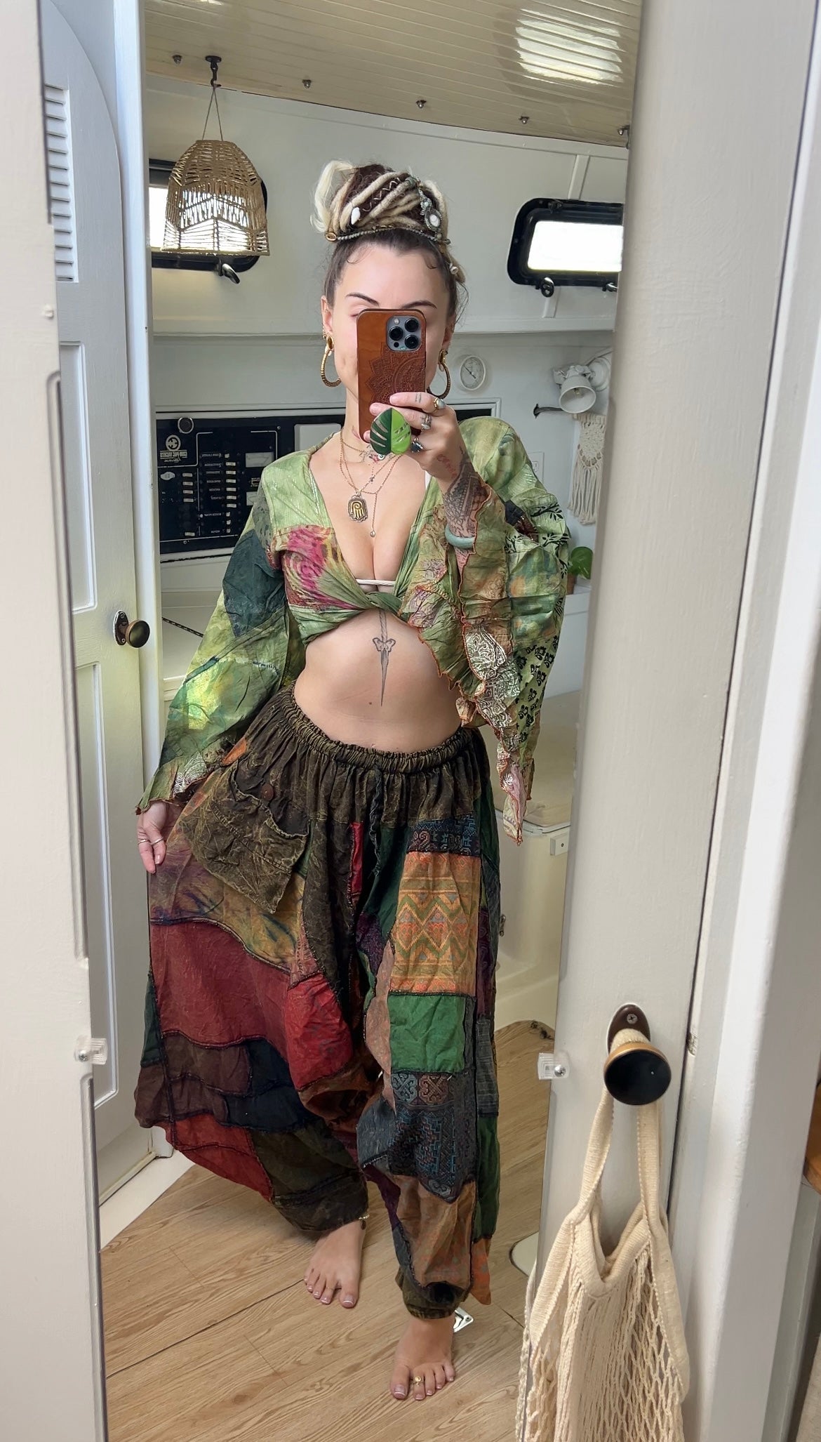 Lilly Pad • Bell sleeve Top