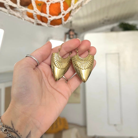 Altar • Hoops